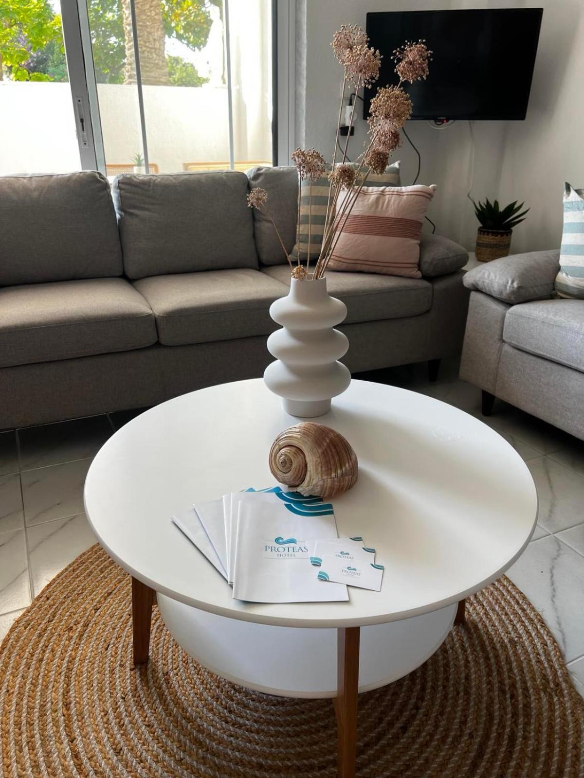 Hotel Proteas Ormos Prinou  Ngoại thất bức ảnh